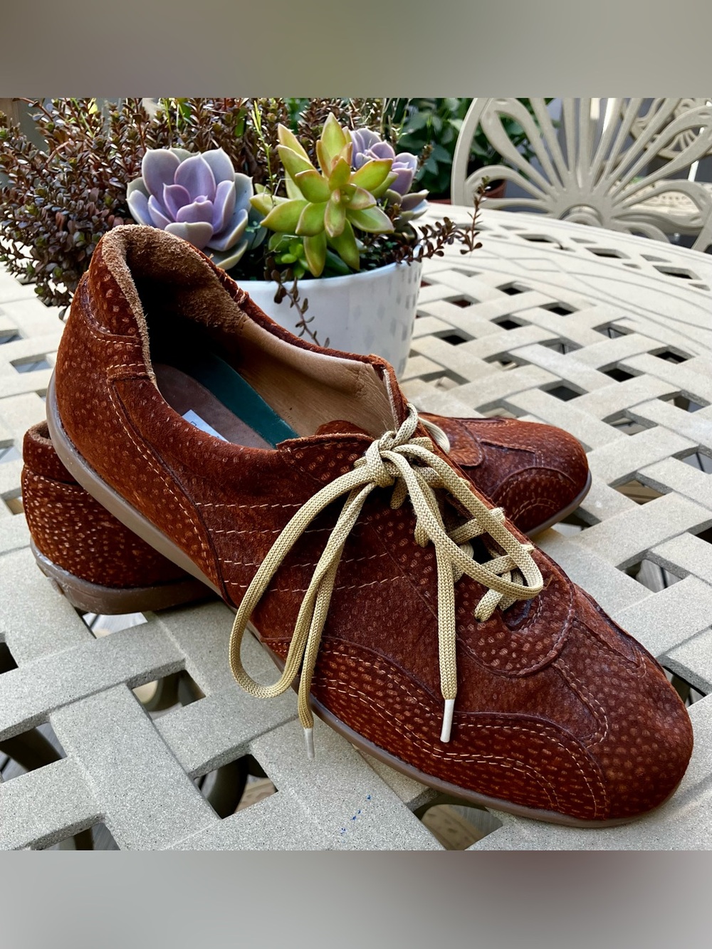 Men’s Capybara Carpincho Shoes Made in Argentina Size 43 (US Size 9.5-10)